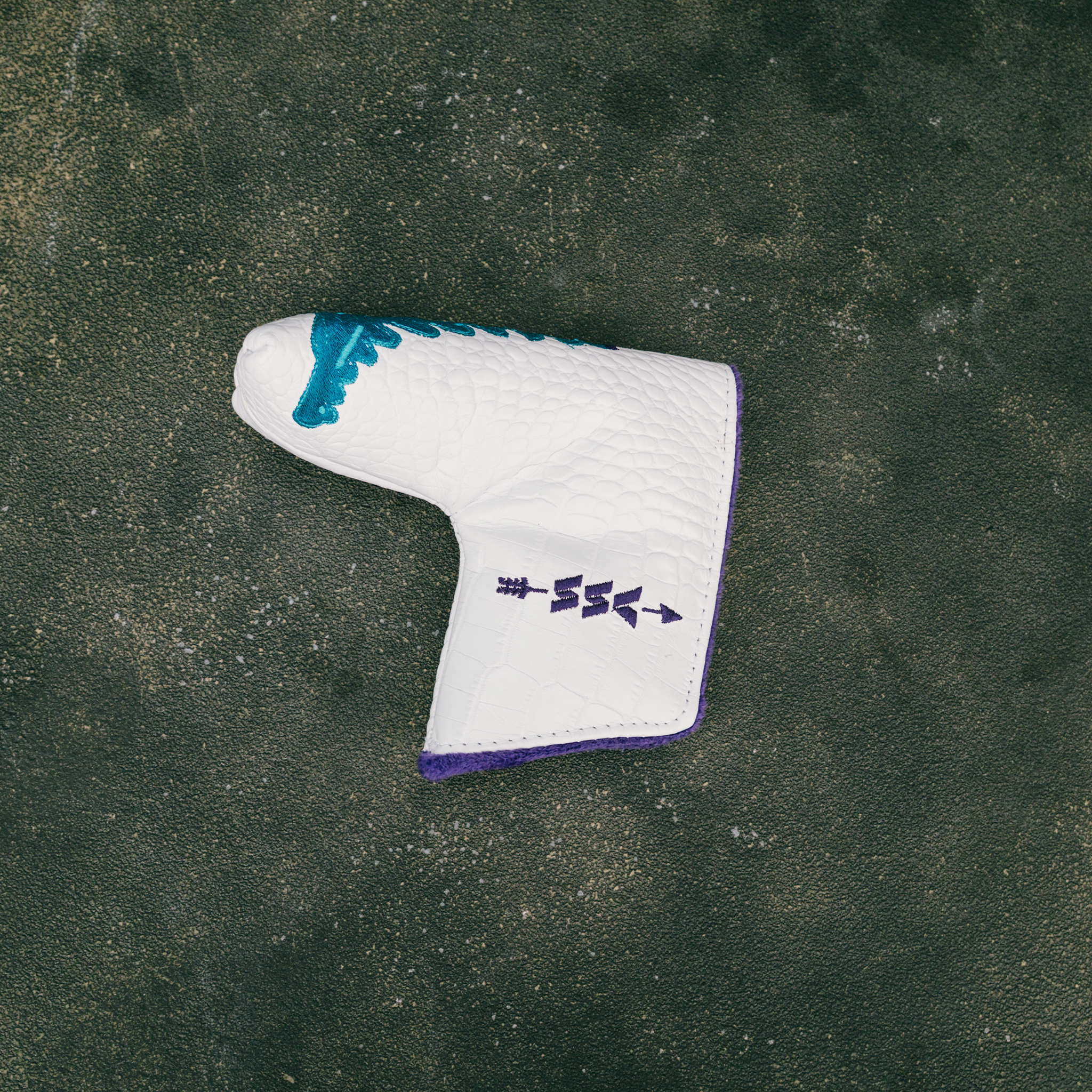 Queen City Tourasaurus Blade Putter Cover
