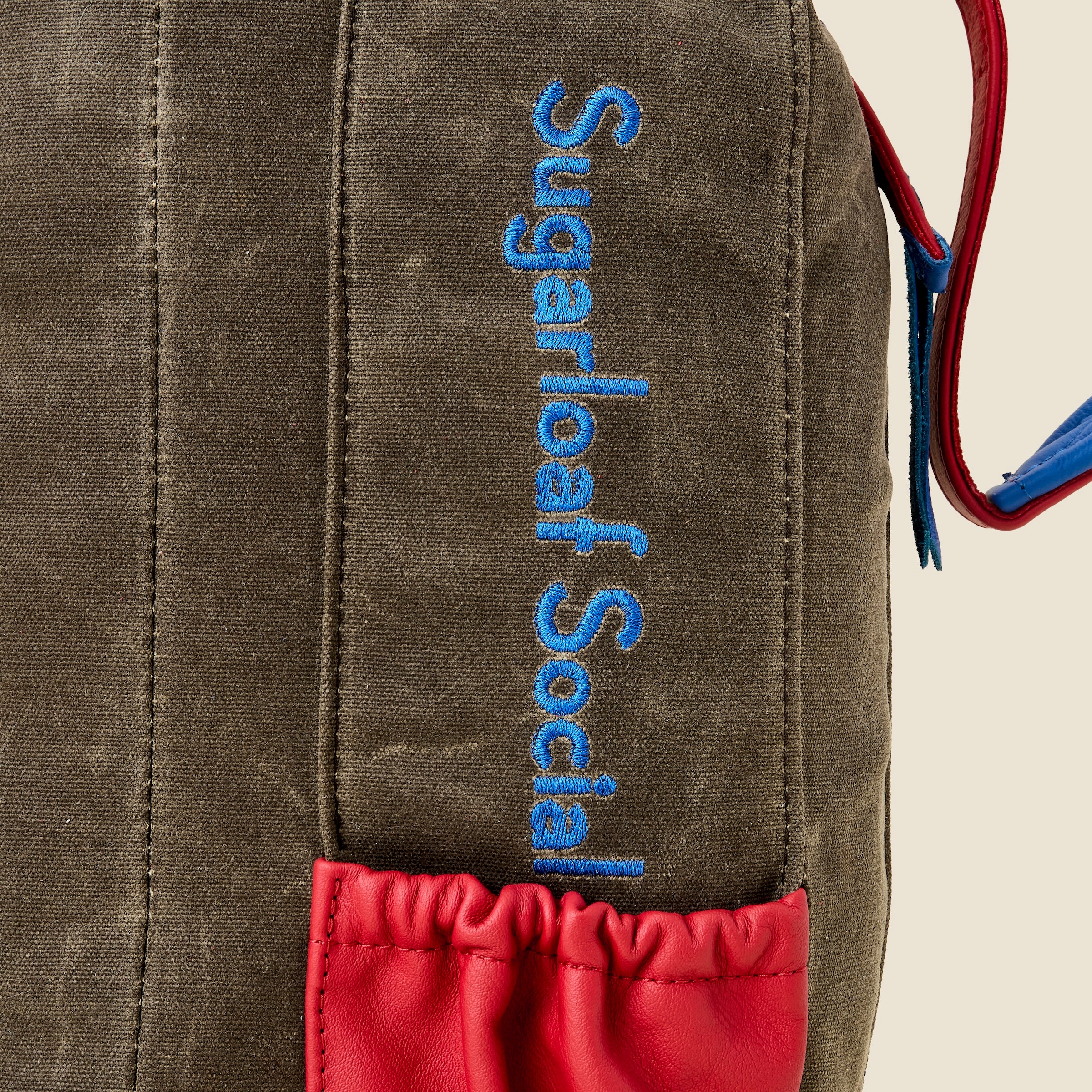 Hidden Gem MacKenzie Golf Bag