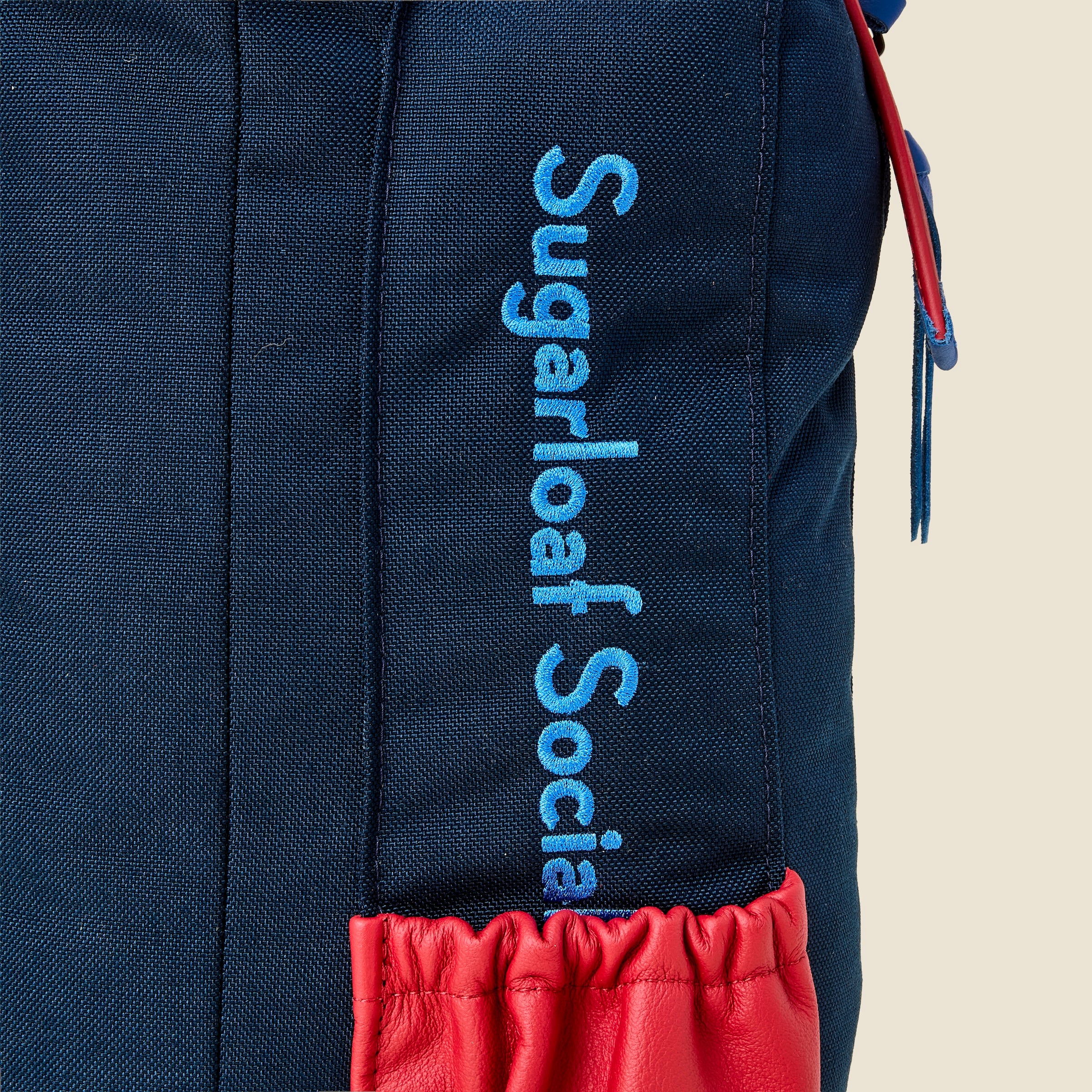 Hidden Gem MacKenzie Golf Bag