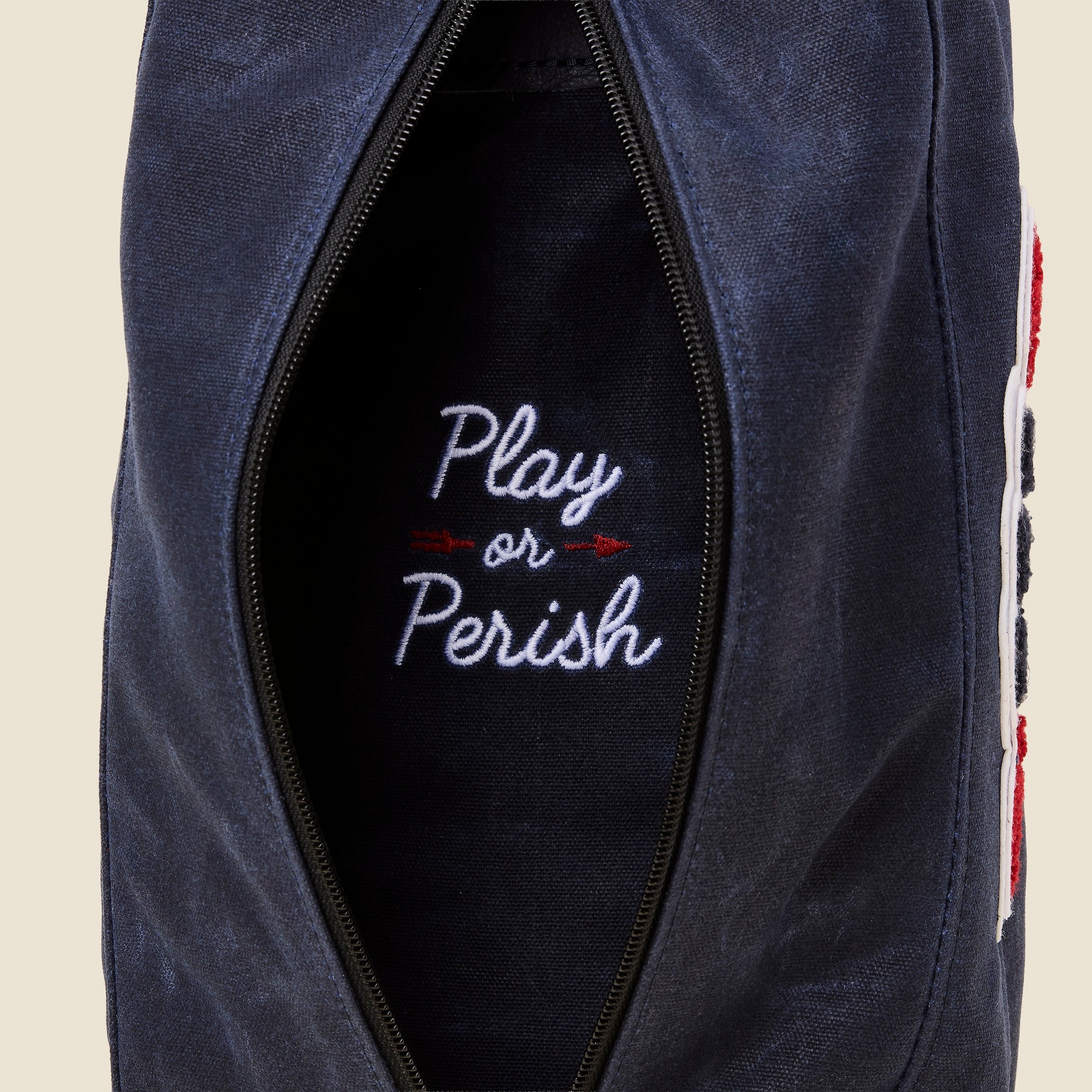 SSC x MacKenzie Golf Bag