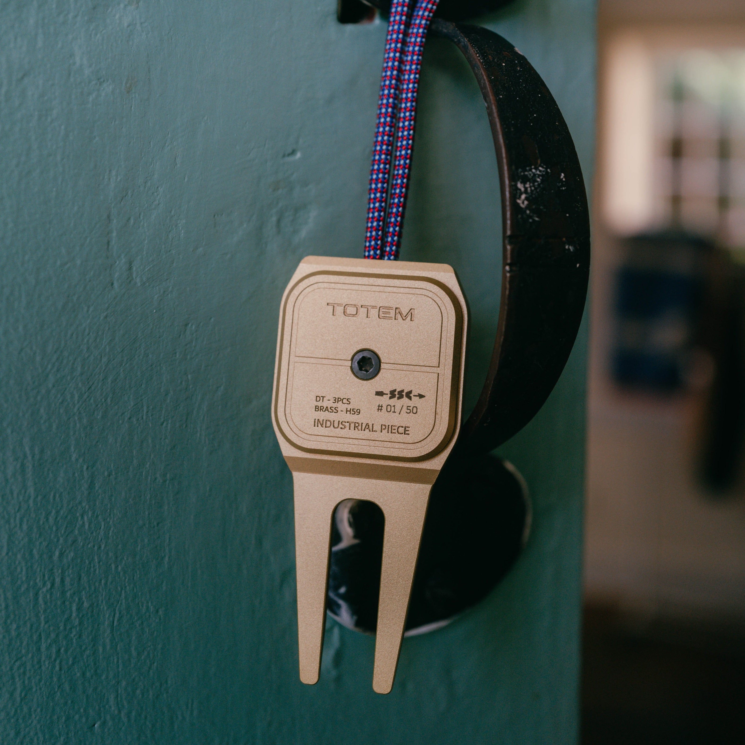 SSC x TOTEM 3-Piece Divot Tool