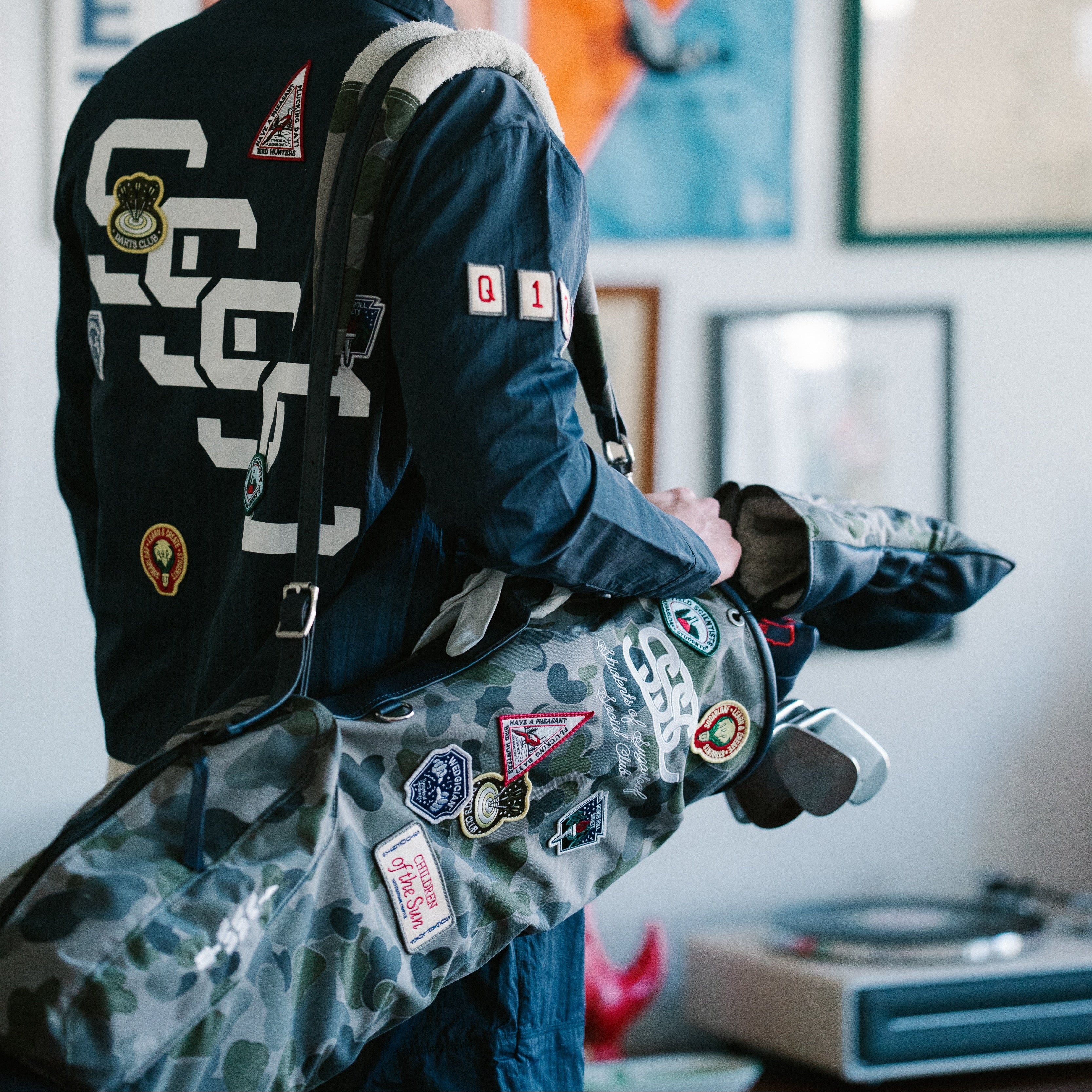 Students of SSC MacKenzie Golf Bag