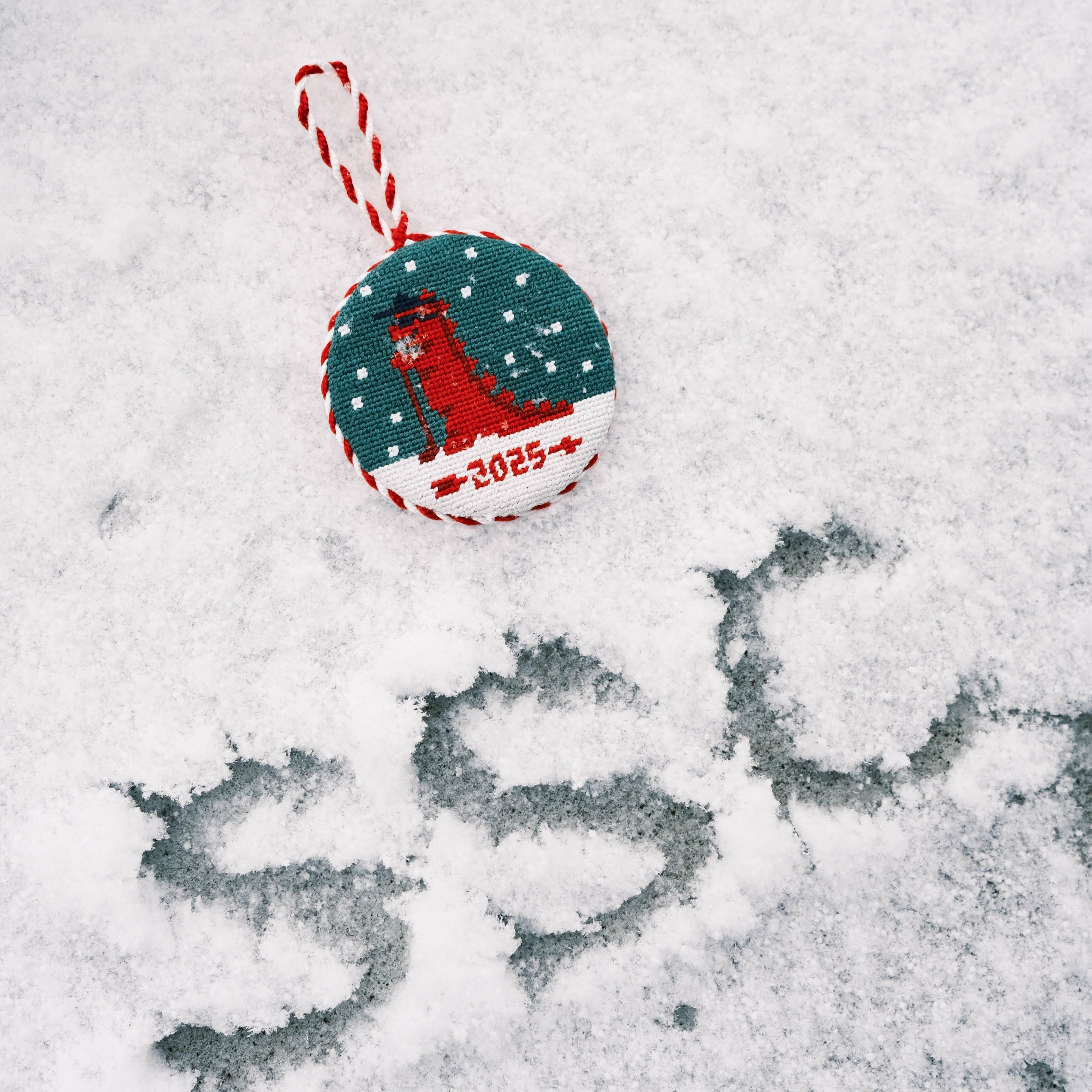 2025 SSC Tourasaurus Ornament